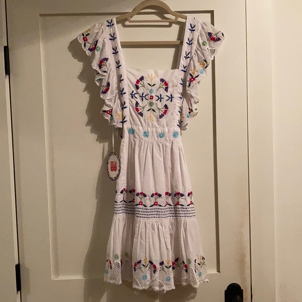 Celia B Blossom Dress size small New with tag